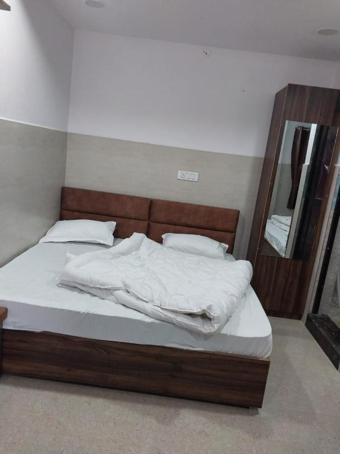 Hotel Sms Аджмер Екстериор снимка
