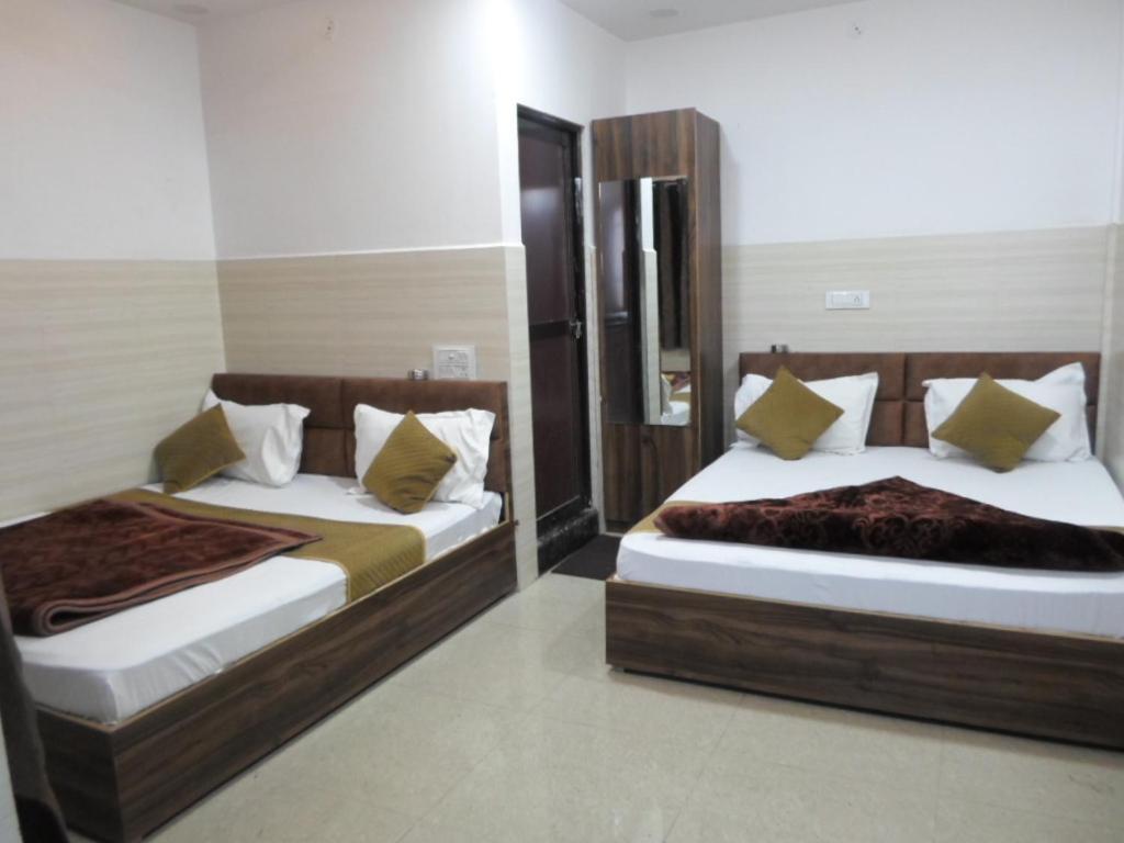 Hotel Sms Аджмер Екстериор снимка
